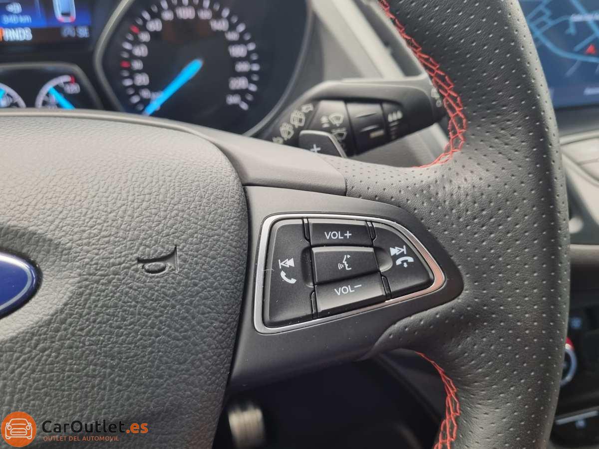 23 - Ford Kuga 2019 - AUTO