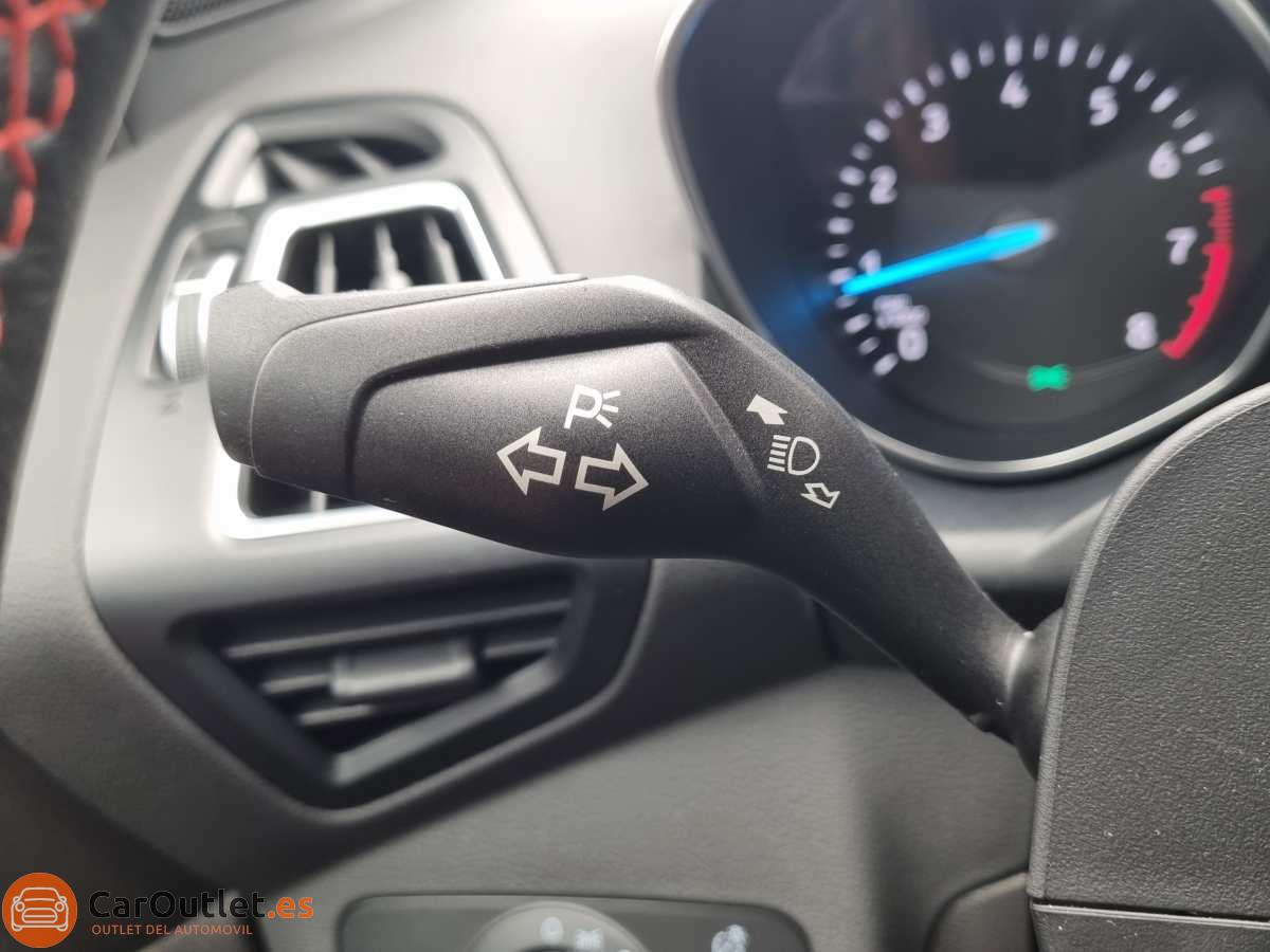 26 - Ford Kuga 2019 - AUTO