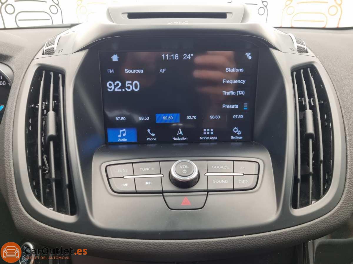 29 - Ford Kuga 2019 - AUTO