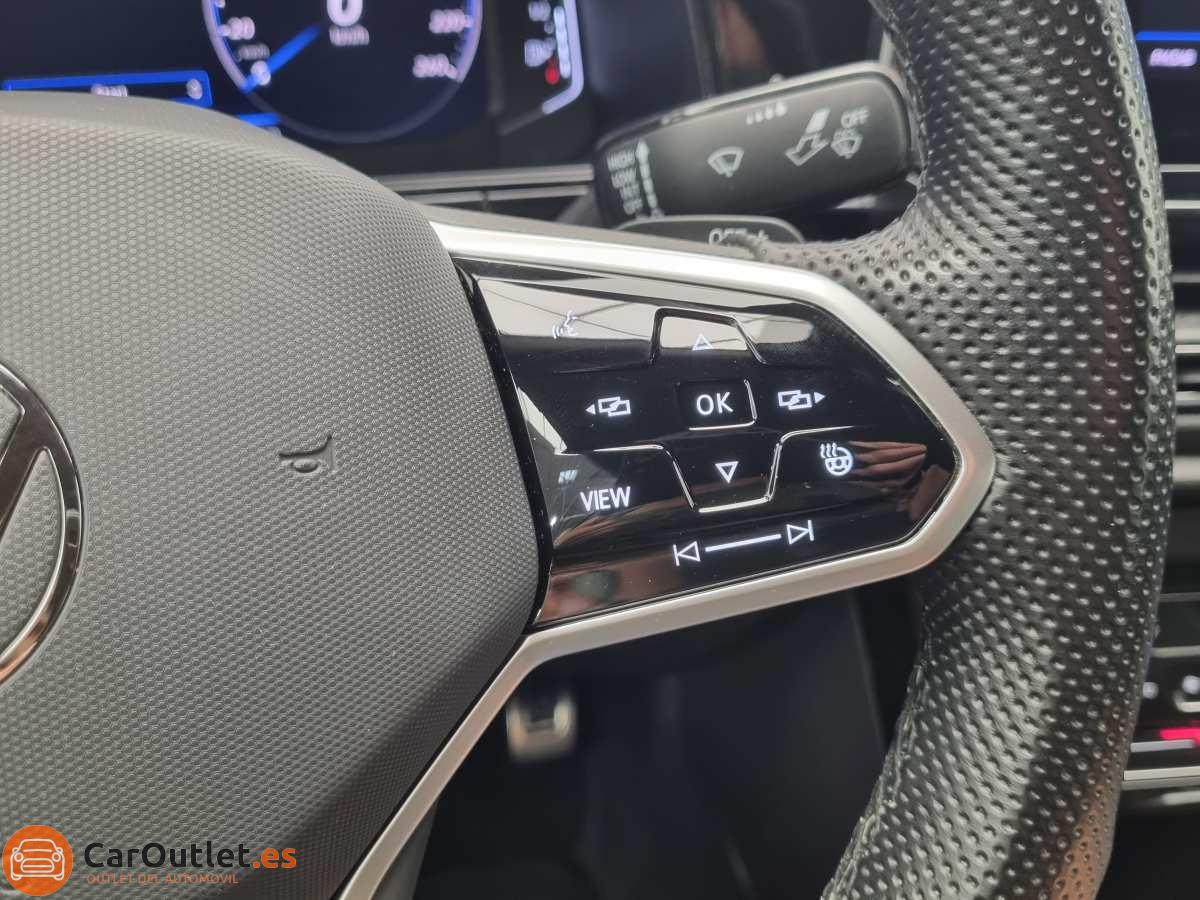 28 - Volkswagen T ROC 2023 - AUTO - CABRIO