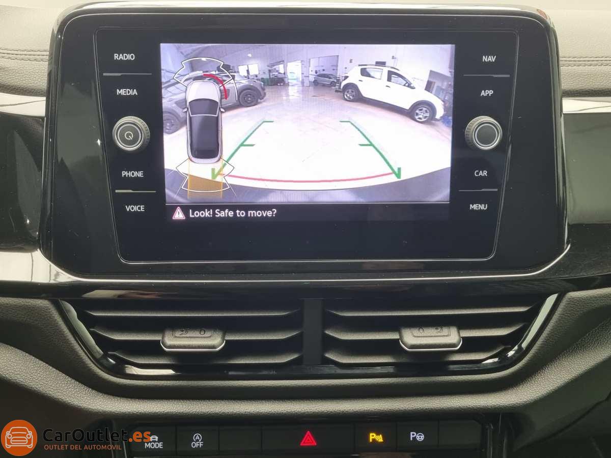 36 - Volkswagen T ROC 2023 - AUTO - CABRIO