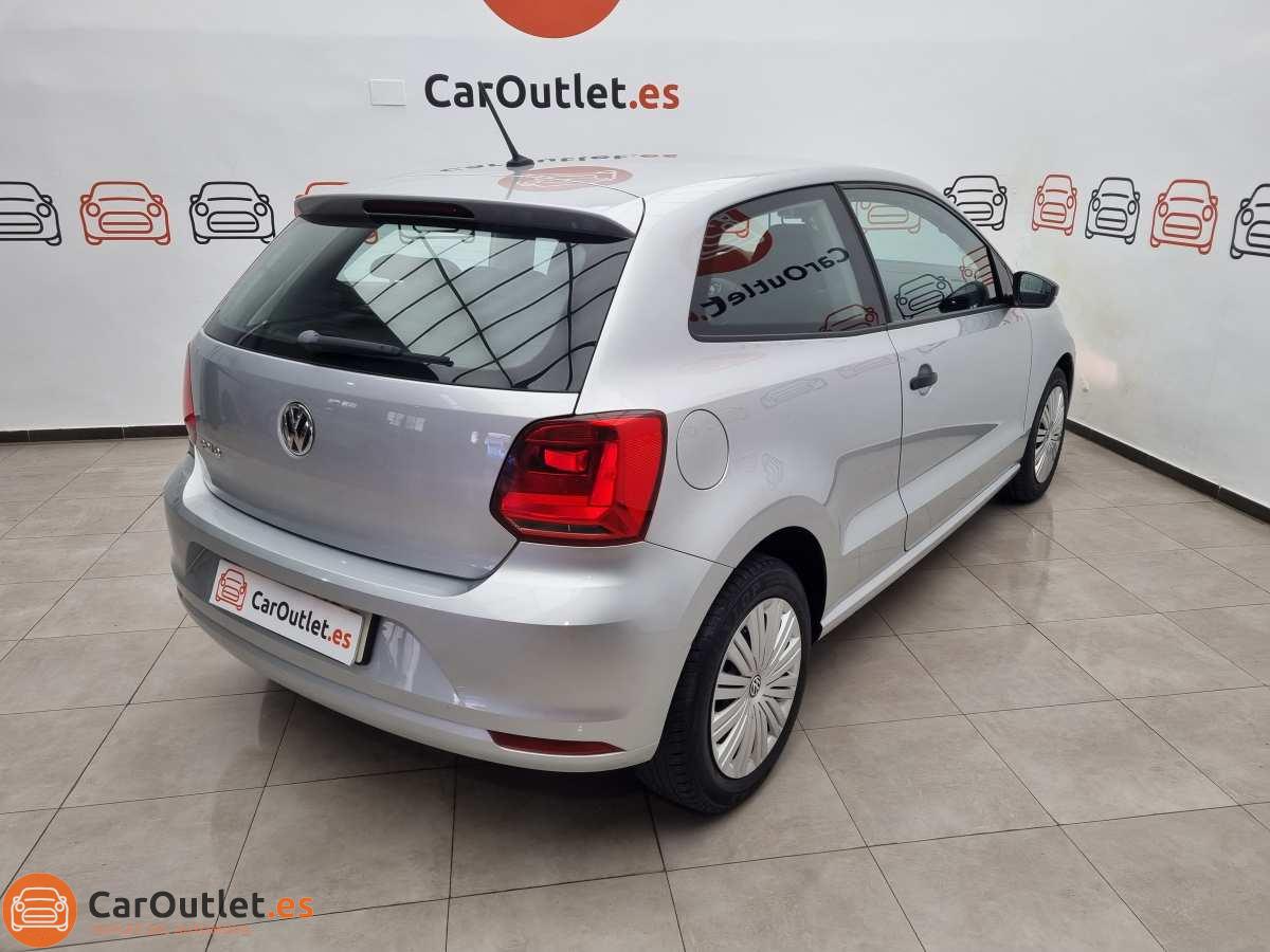 7 - Volkswagen Polo 2017