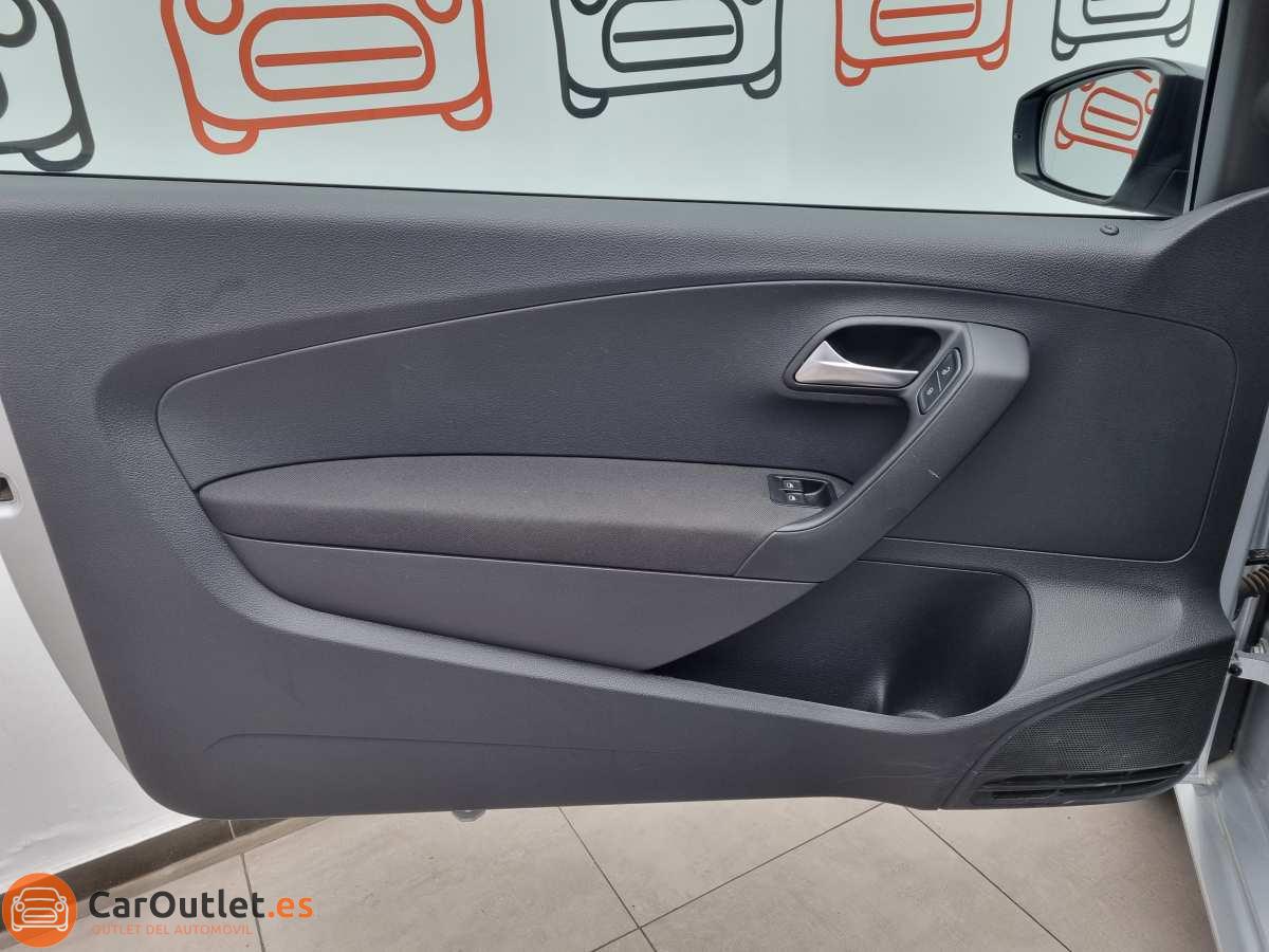 11 - Volkswagen Polo 2017