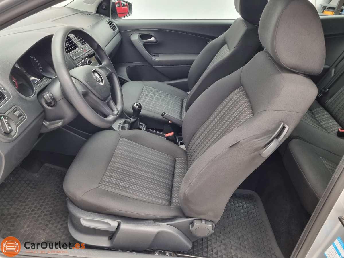 13 - Volkswagen Polo 2017