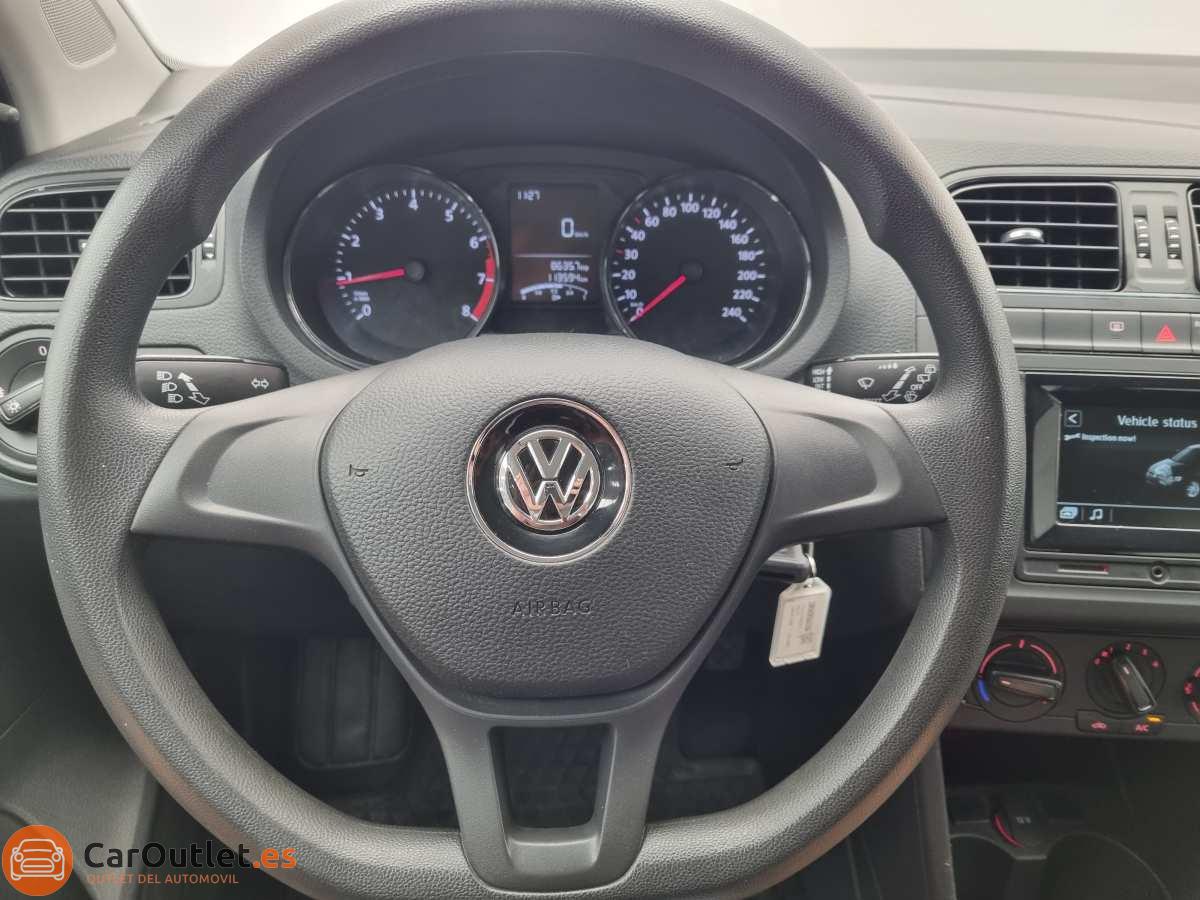 18 - Volkswagen Polo 2017