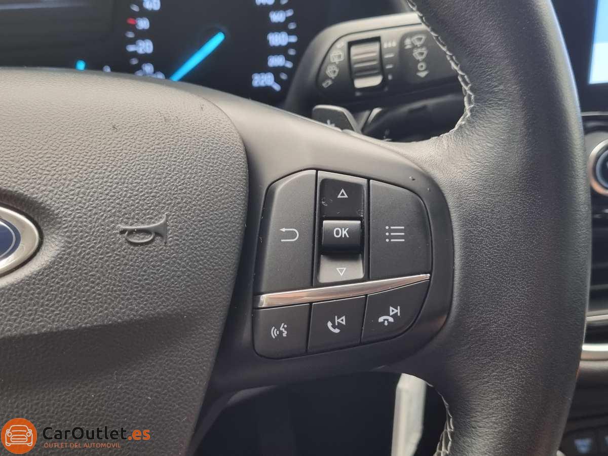 22 - Ford Fiesta 2017 - AUTO
