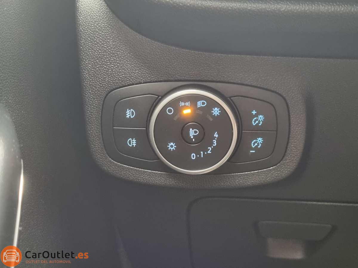 26 - Ford Fiesta 2017 - AUTO