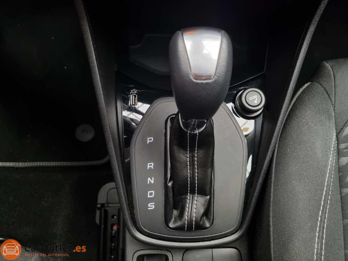 30 - Ford Fiesta 2017 - AUTO