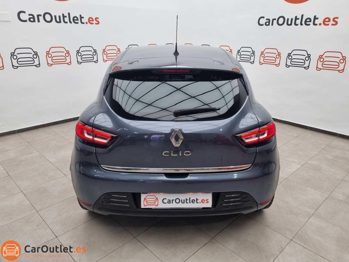 9 - Renault Clio 2016