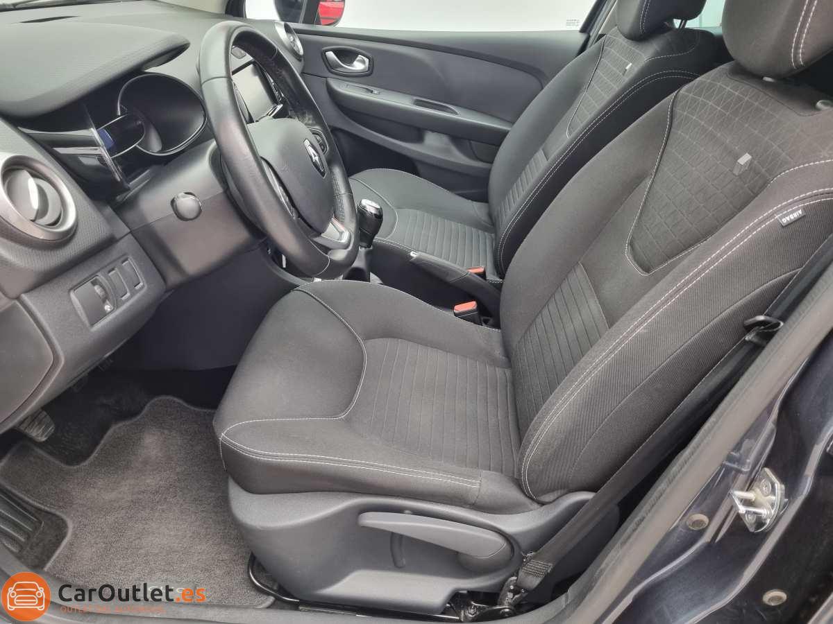 15 - Renault Clio 2016