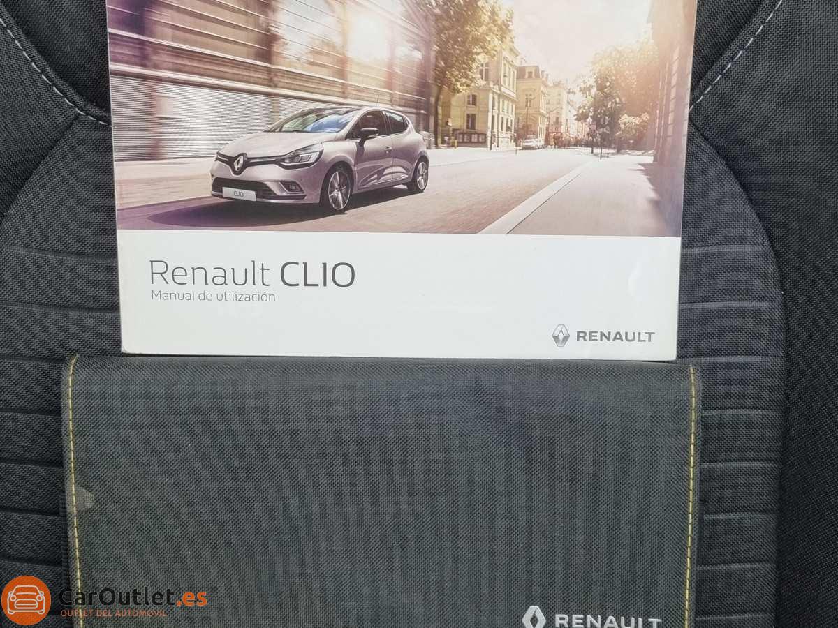 29 - Renault Clio 2016