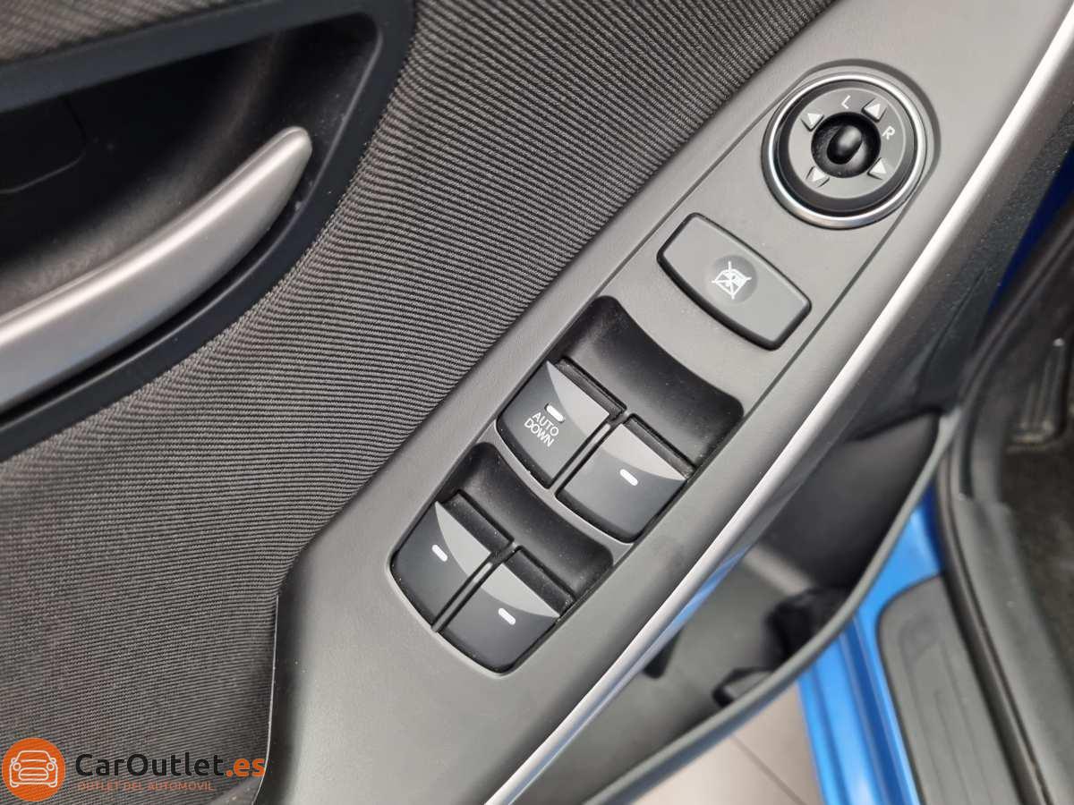 14 - Hyundai i30 2017