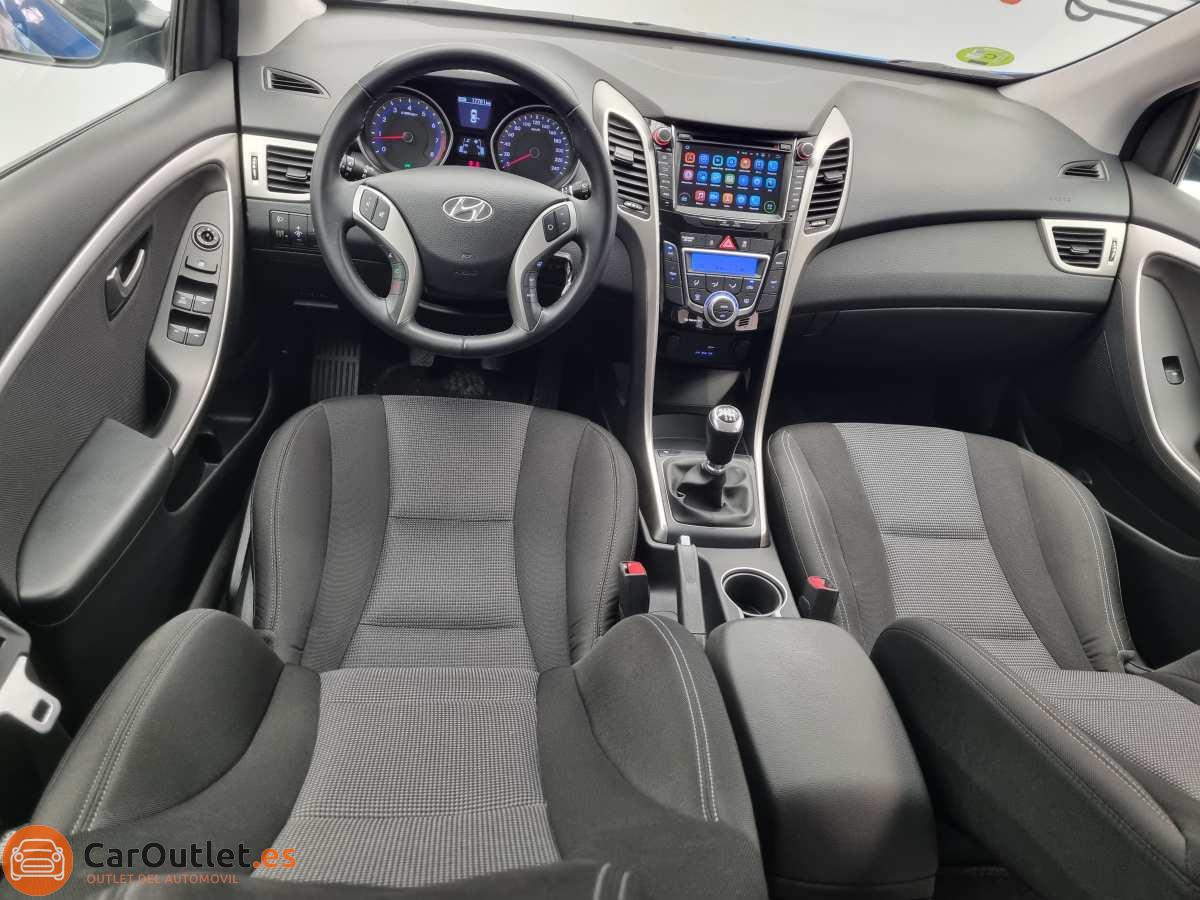 19 - Hyundai i30 2017