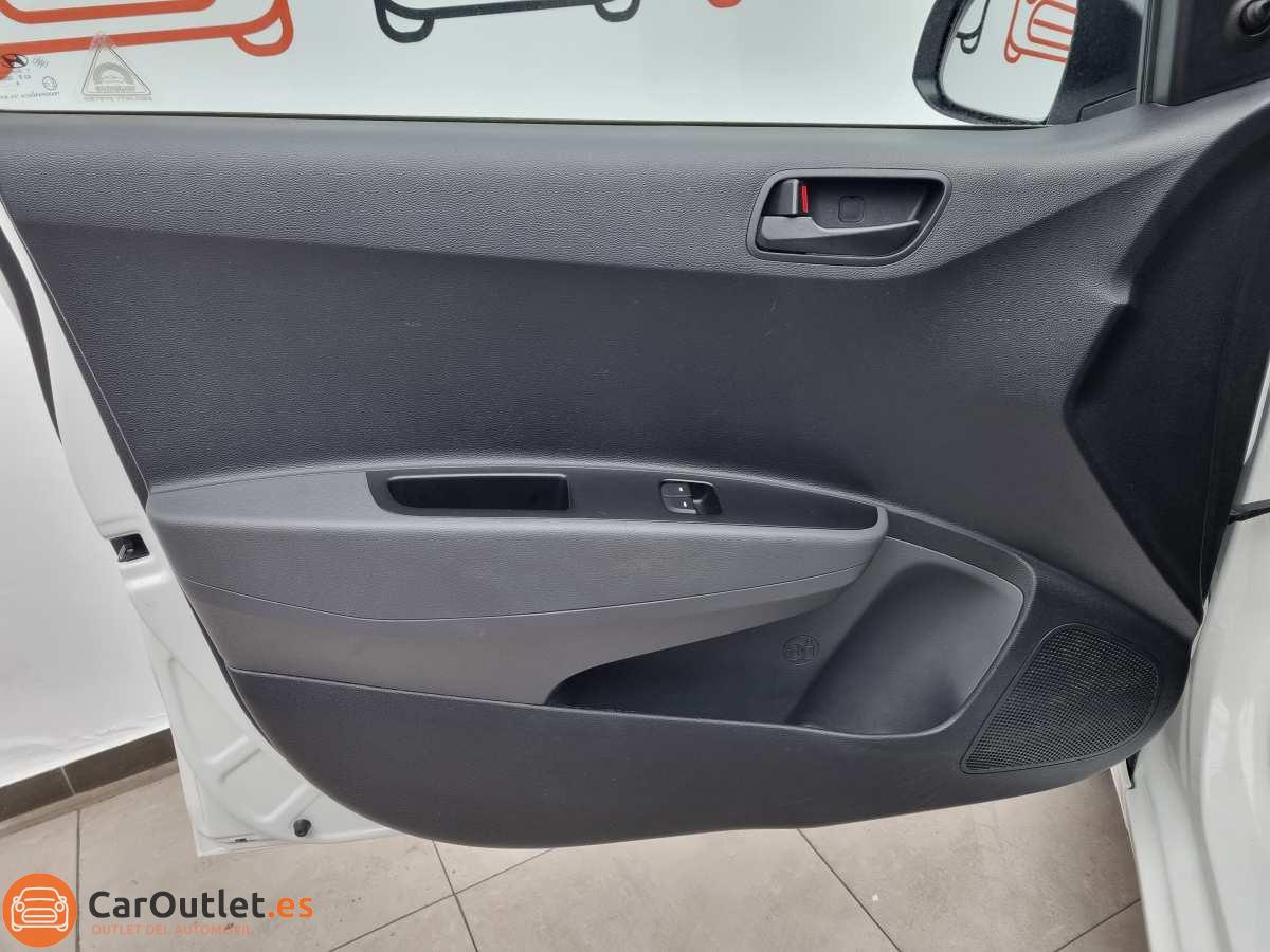 12 - Hyundai i10 2018