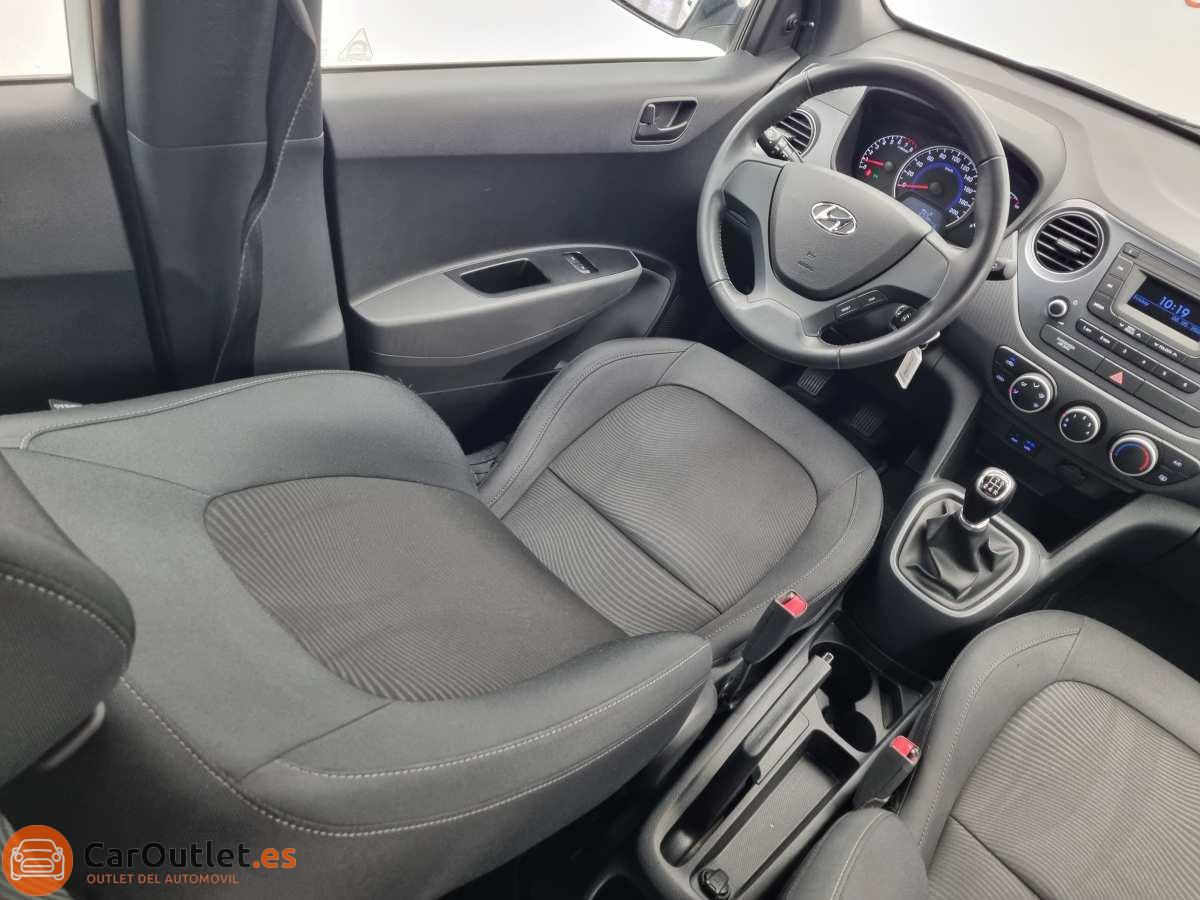 16 - Hyundai i10 2018