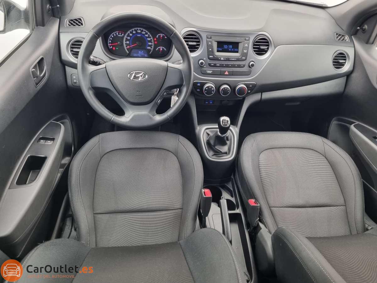 17 - Hyundai i10 2018