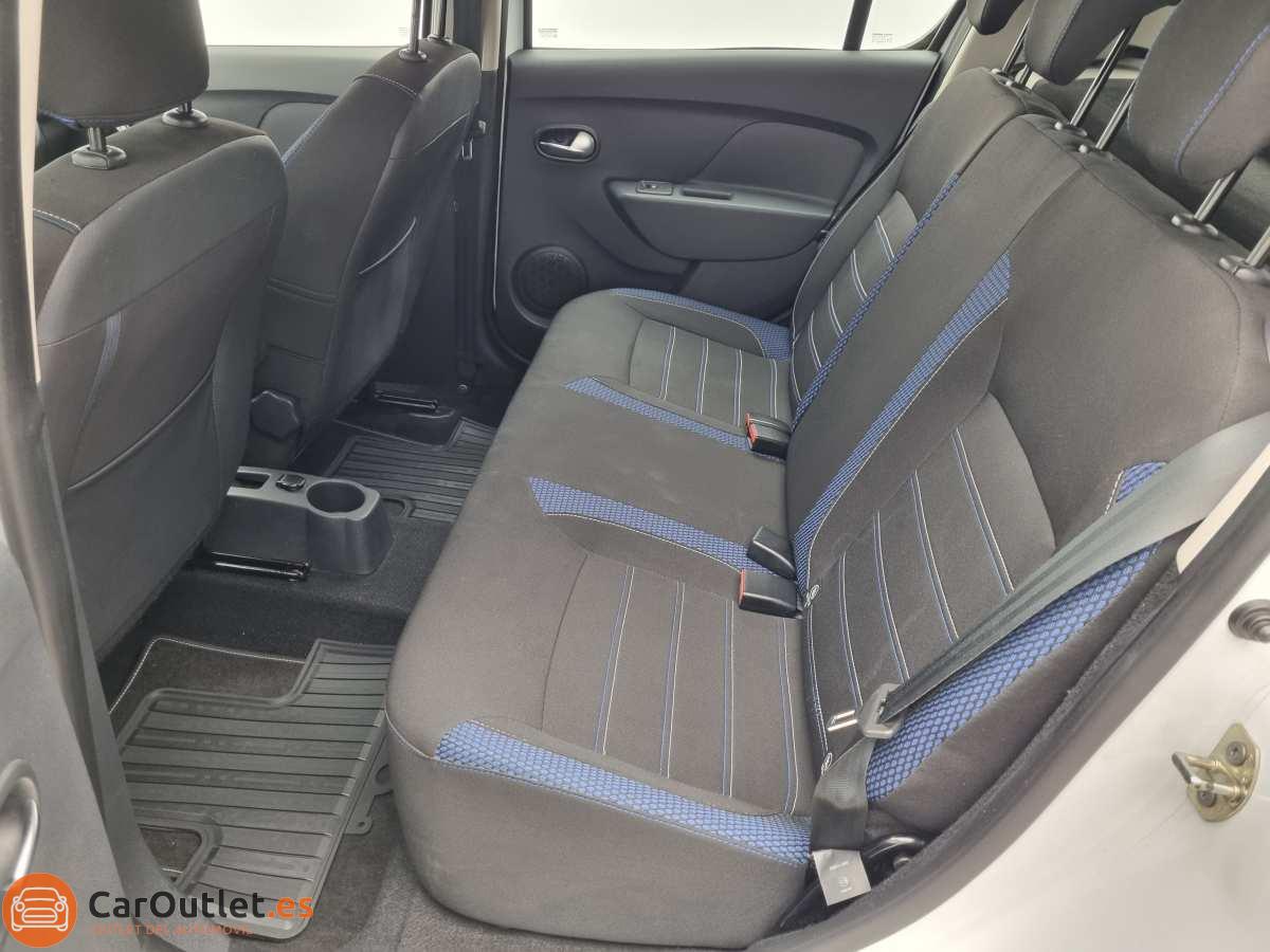 12 - Dacia Sandero 2020
