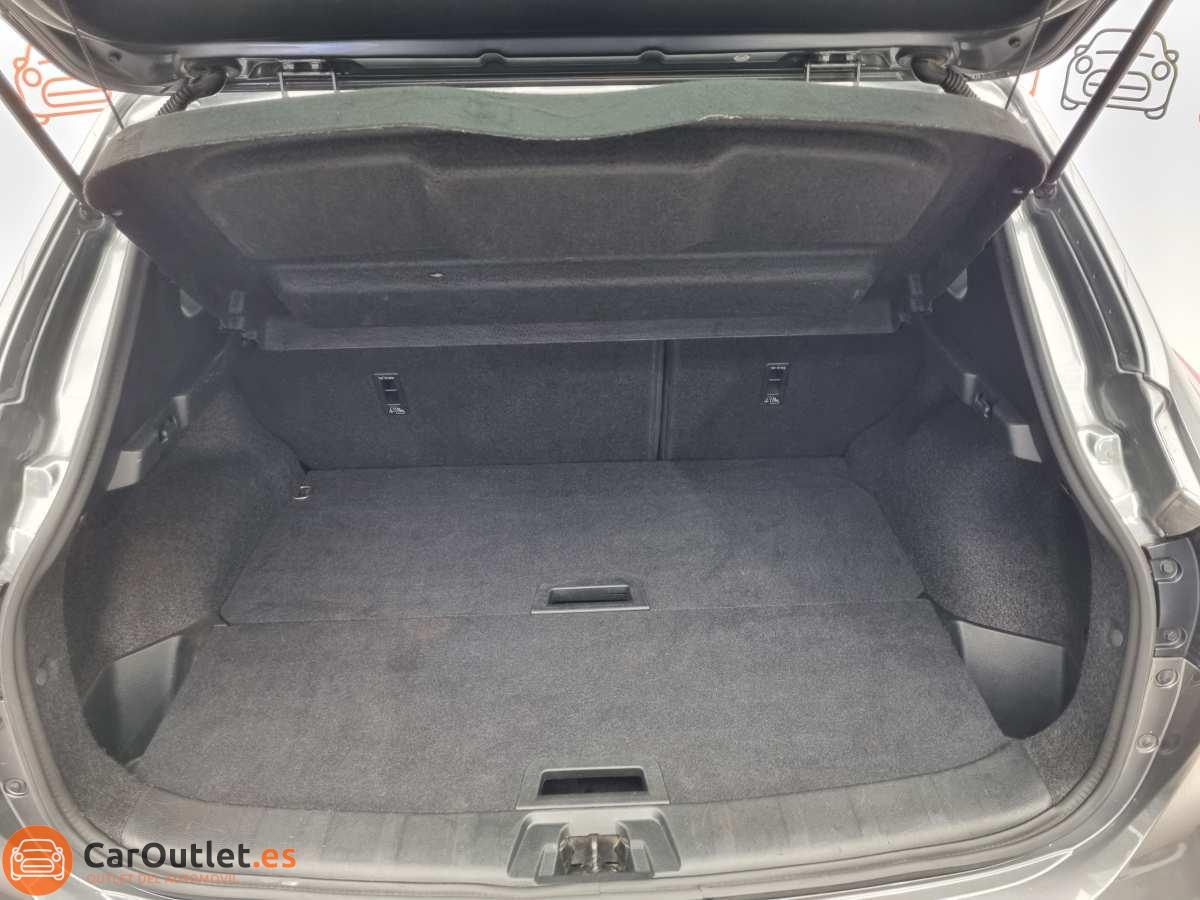 12 - Nissan Qashqai 2018 - AUTO