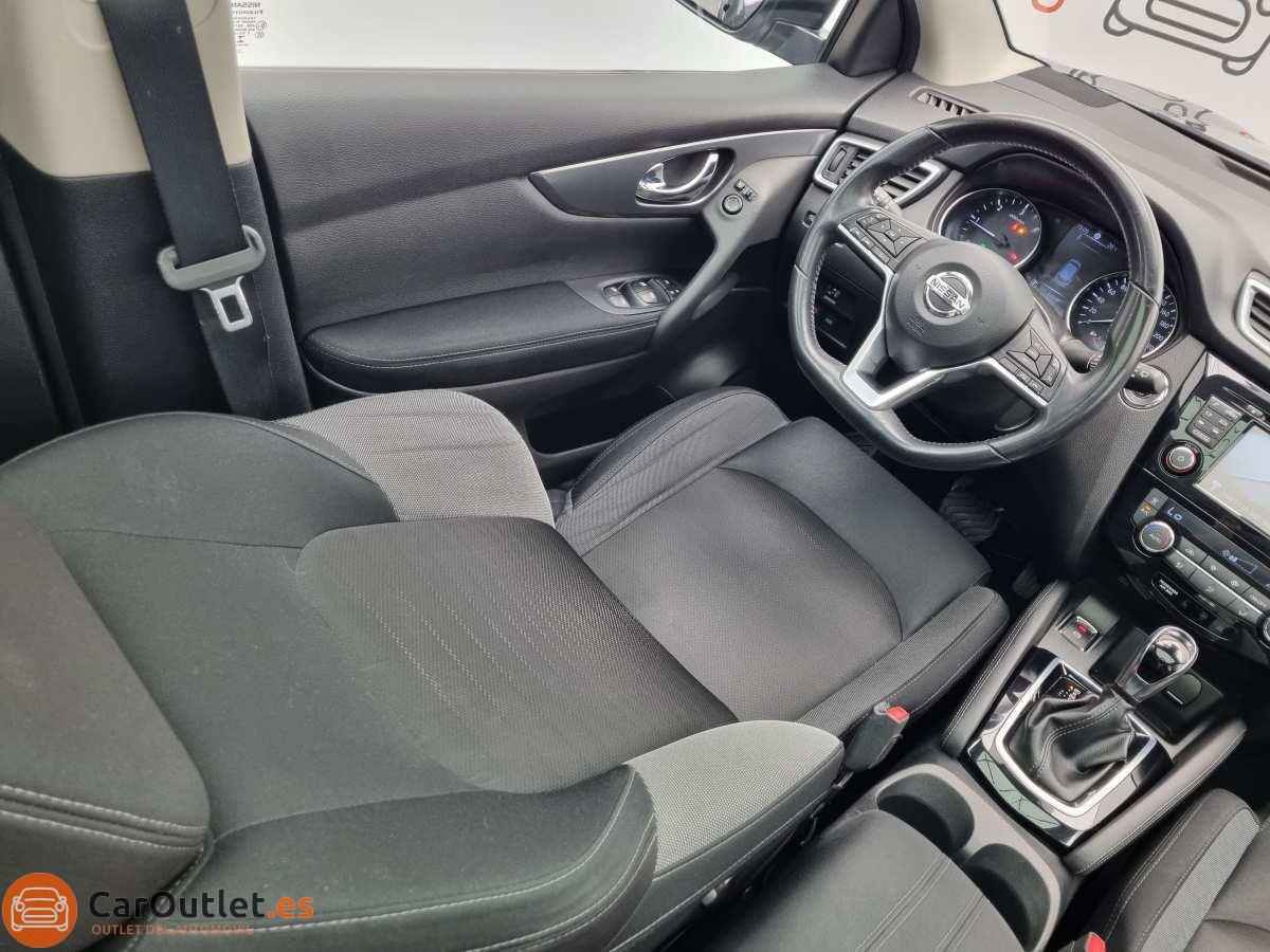 17 - Nissan Qashqai 2018 - AUTO