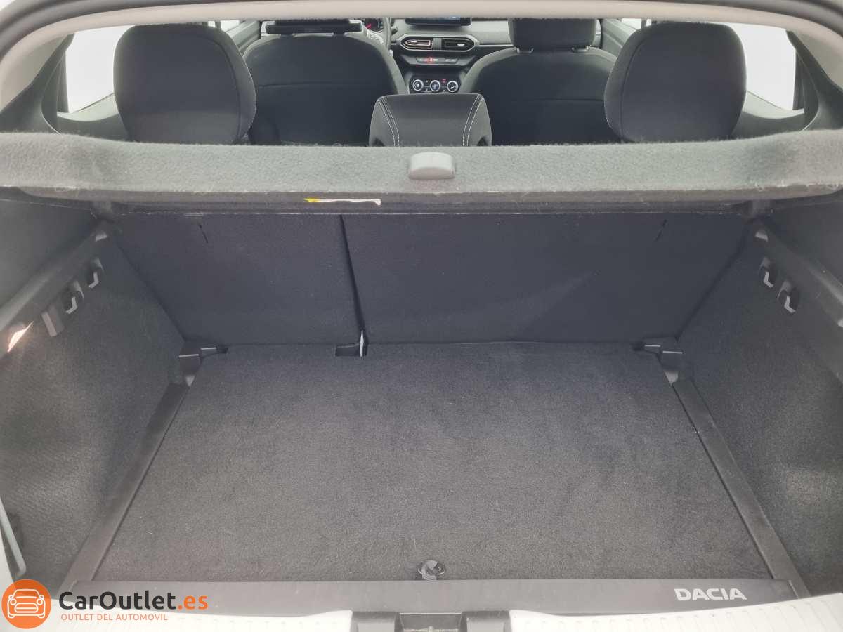 11 - Dacia Sandero Stepway 2023 - AUTO