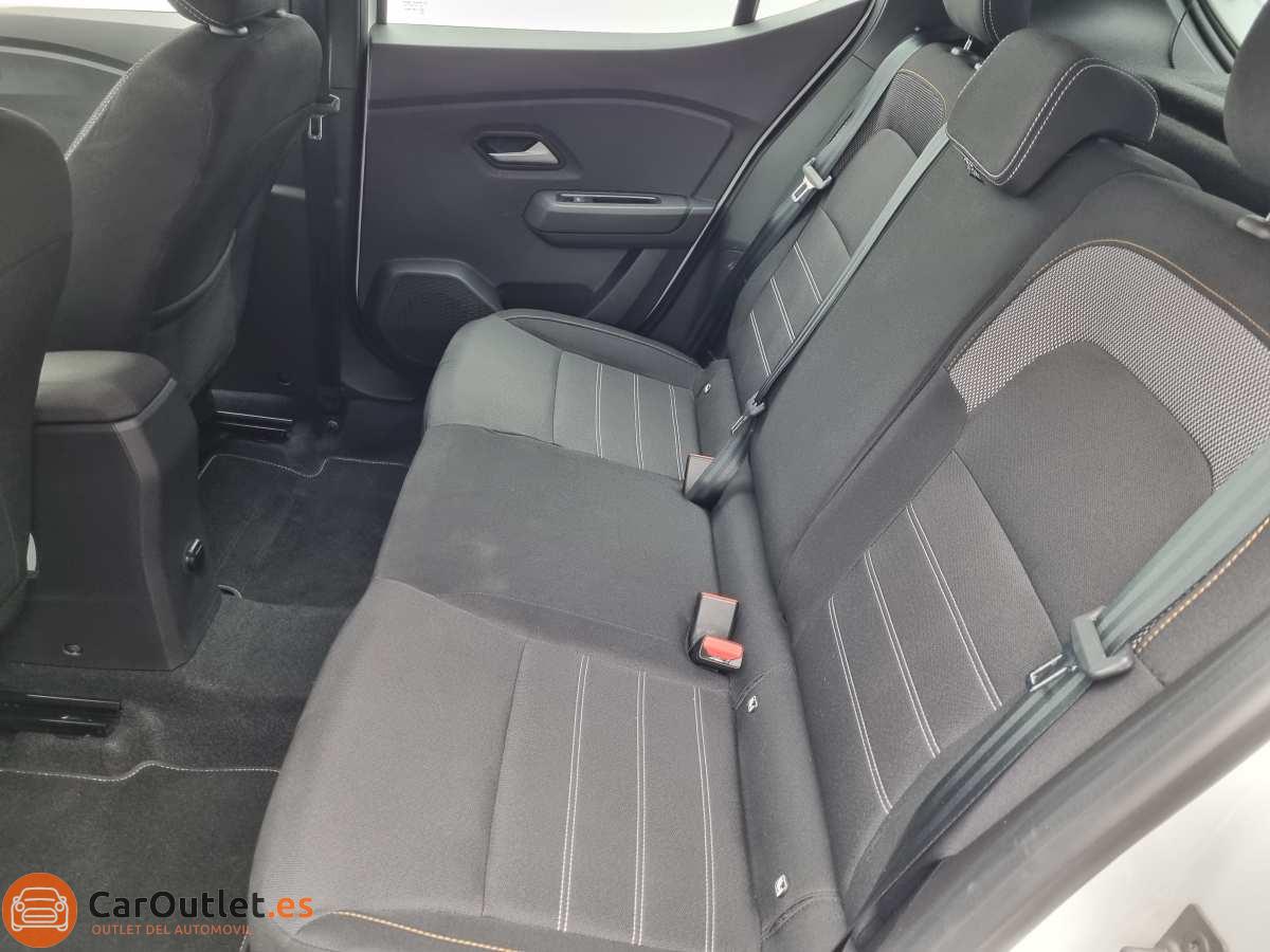 12 - Dacia Sandero Stepway 2023 - AUTO
