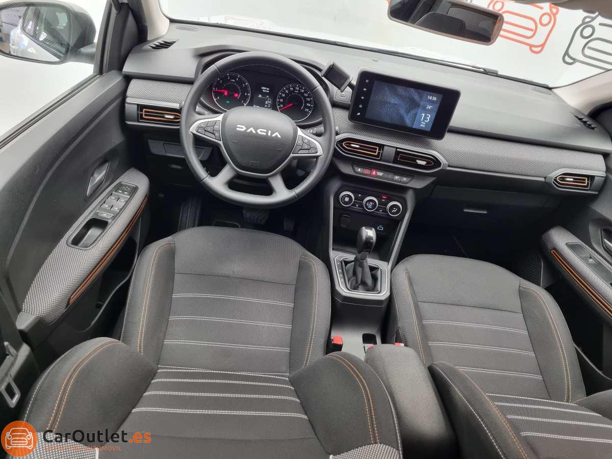 19 - Dacia Sandero Stepway 2023 - AUTO