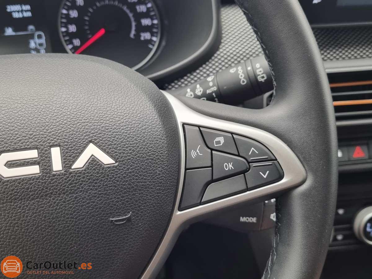 22 - Dacia Sandero Stepway 2023 - AUTO