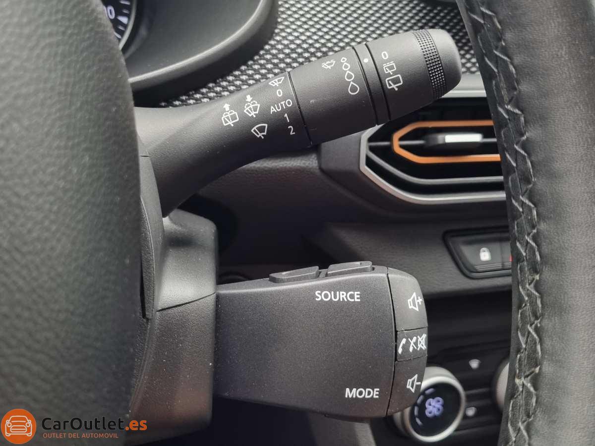 24 - Dacia Sandero Stepway 2023 - AUTO