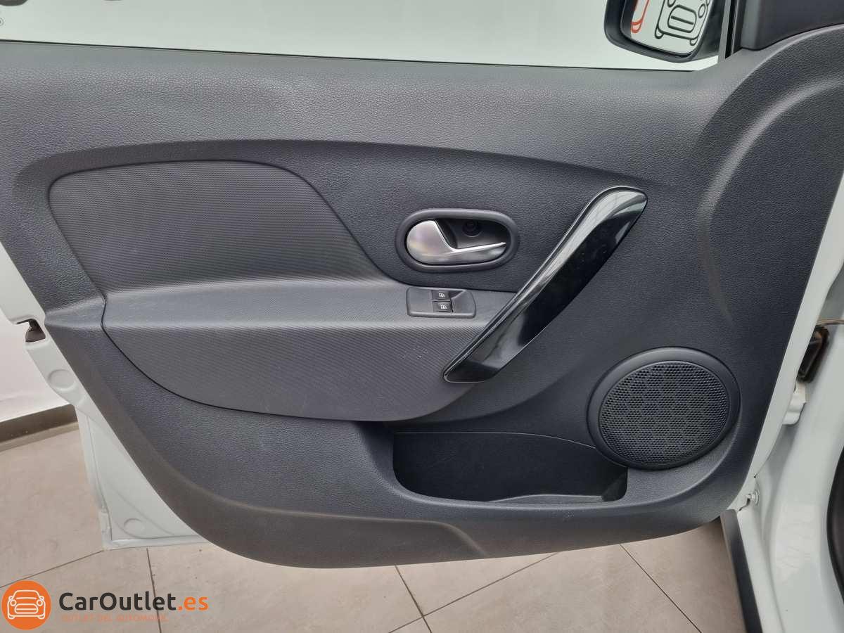 12 - Dacia Sandero 2018