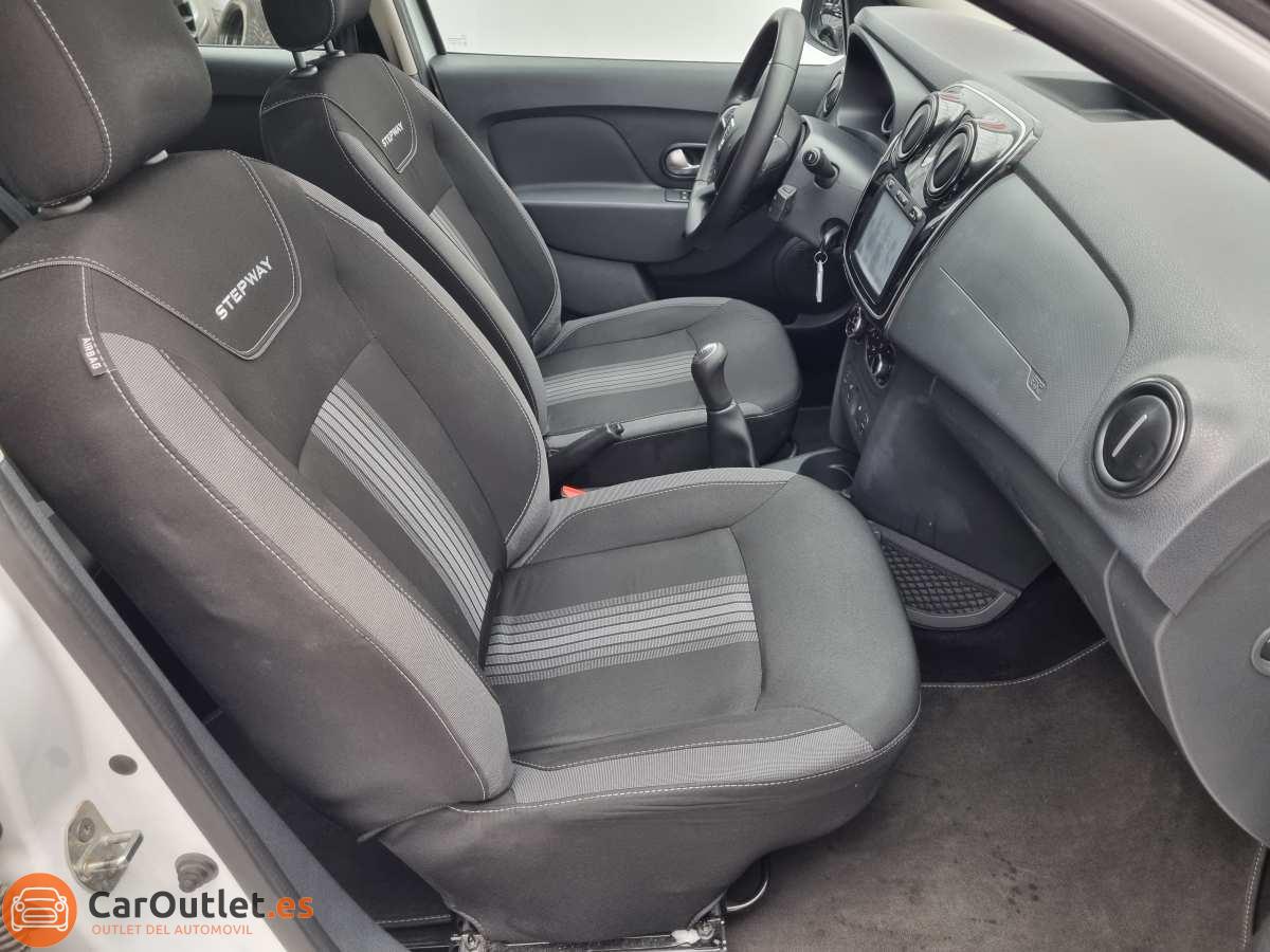 14 - Dacia Sandero 2018