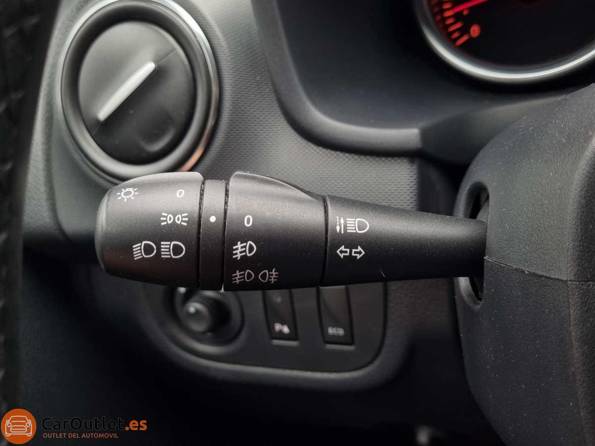 23 - Dacia Sandero 2018