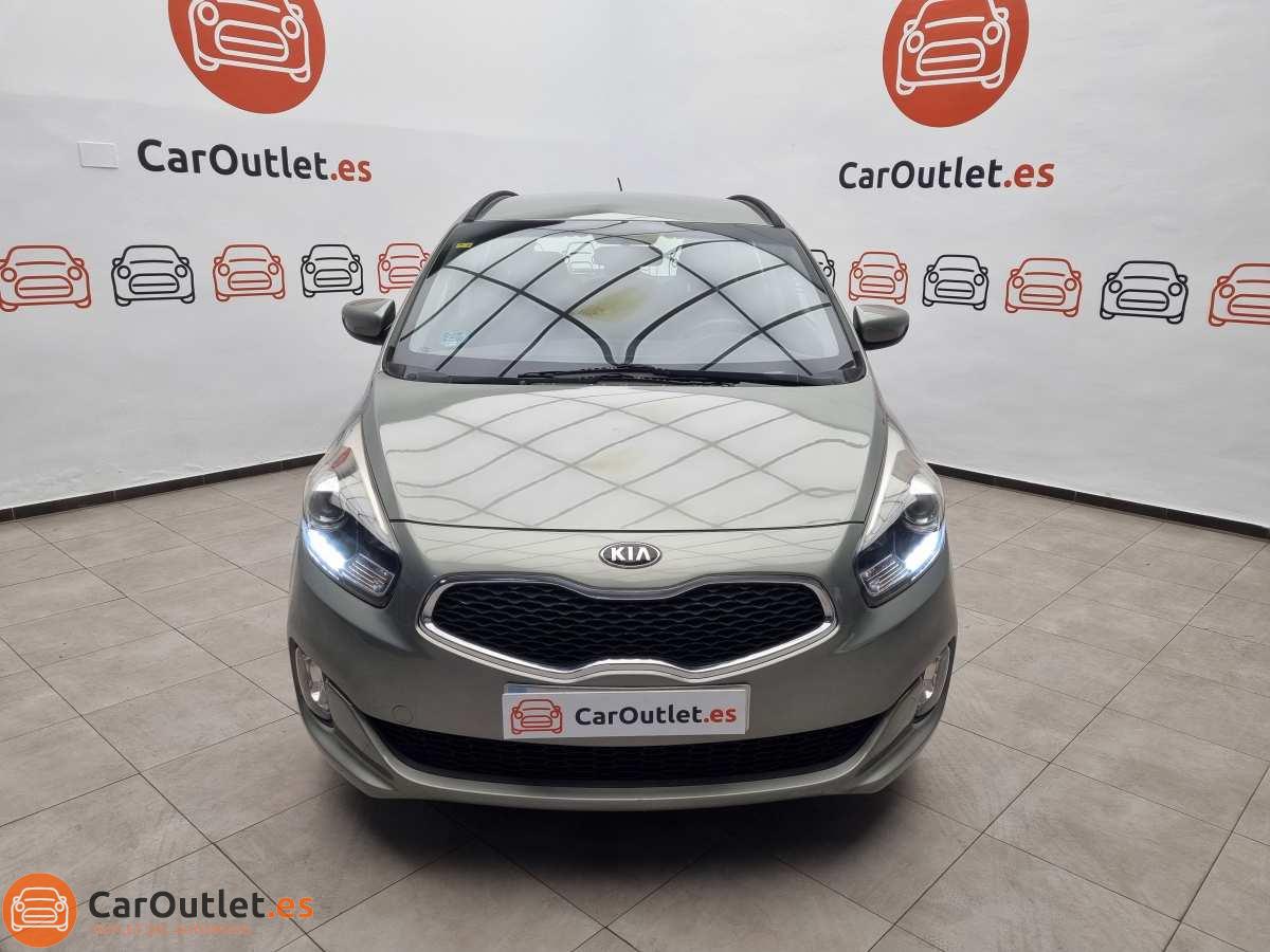 1 - Kia Carens 2015