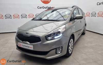 Kia Carens Petrol - 2015