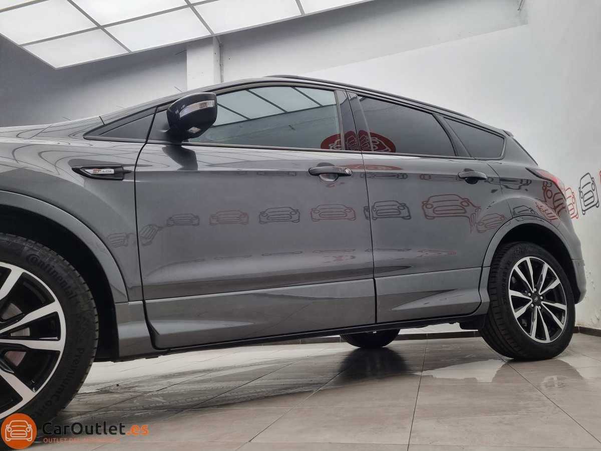 4 - Ford Kuga 2018