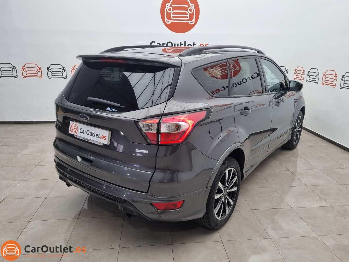8 - Ford Kuga 2018
