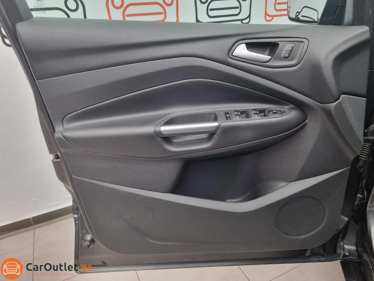 13 - Ford Kuga 2018