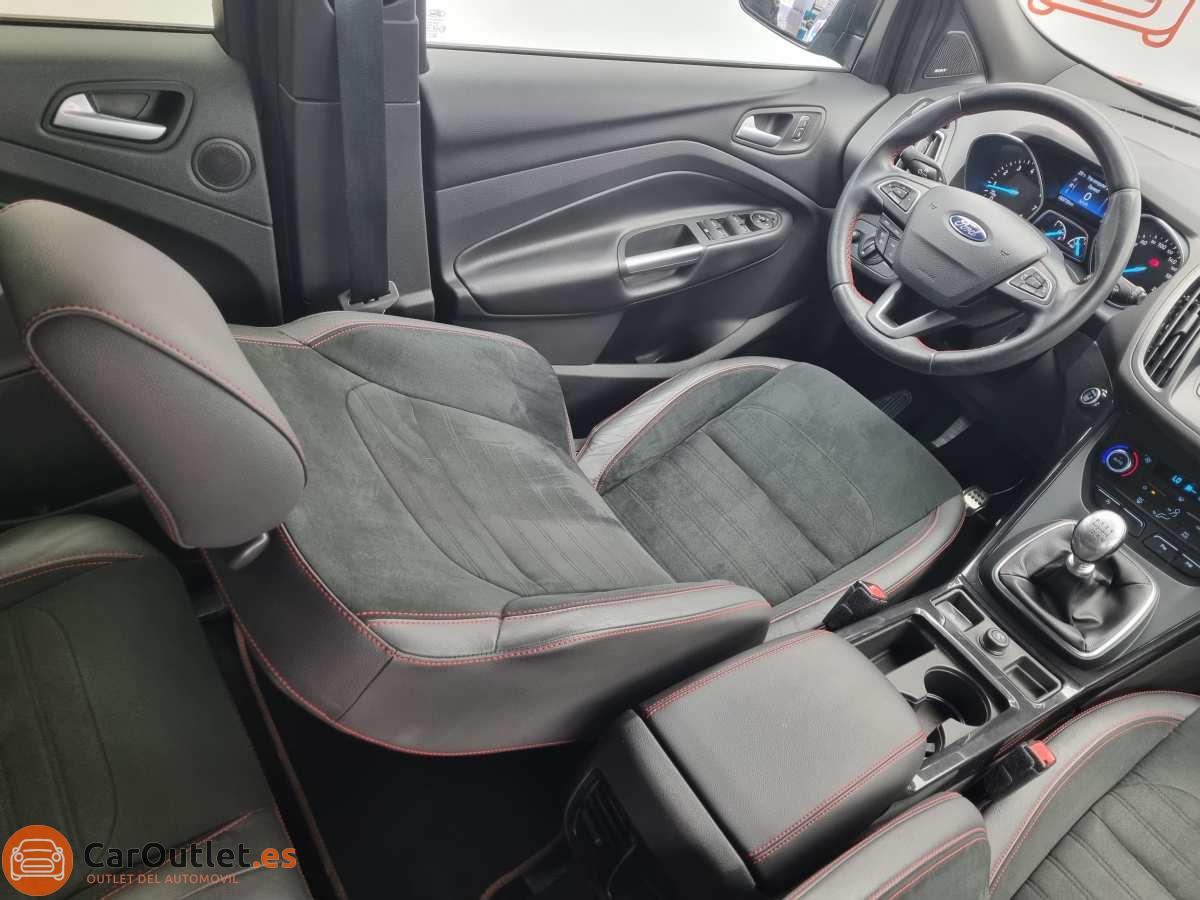 17 - Ford Kuga 2018