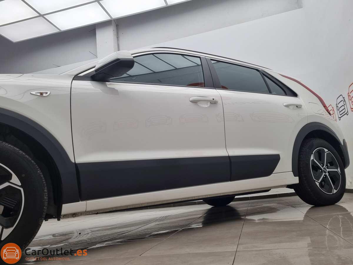 4 - Kia Niro 2024 - AUTO