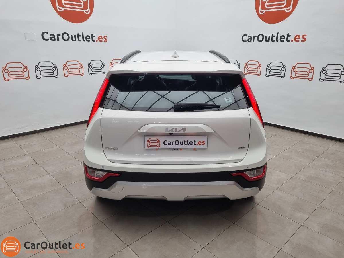 9 - Kia Niro 2024 - AUTO