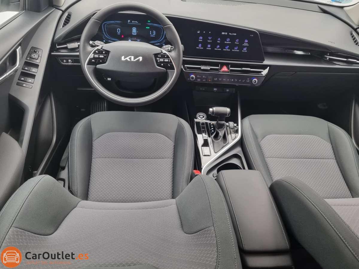 19 - Kia Niro 2024 - AUTO
