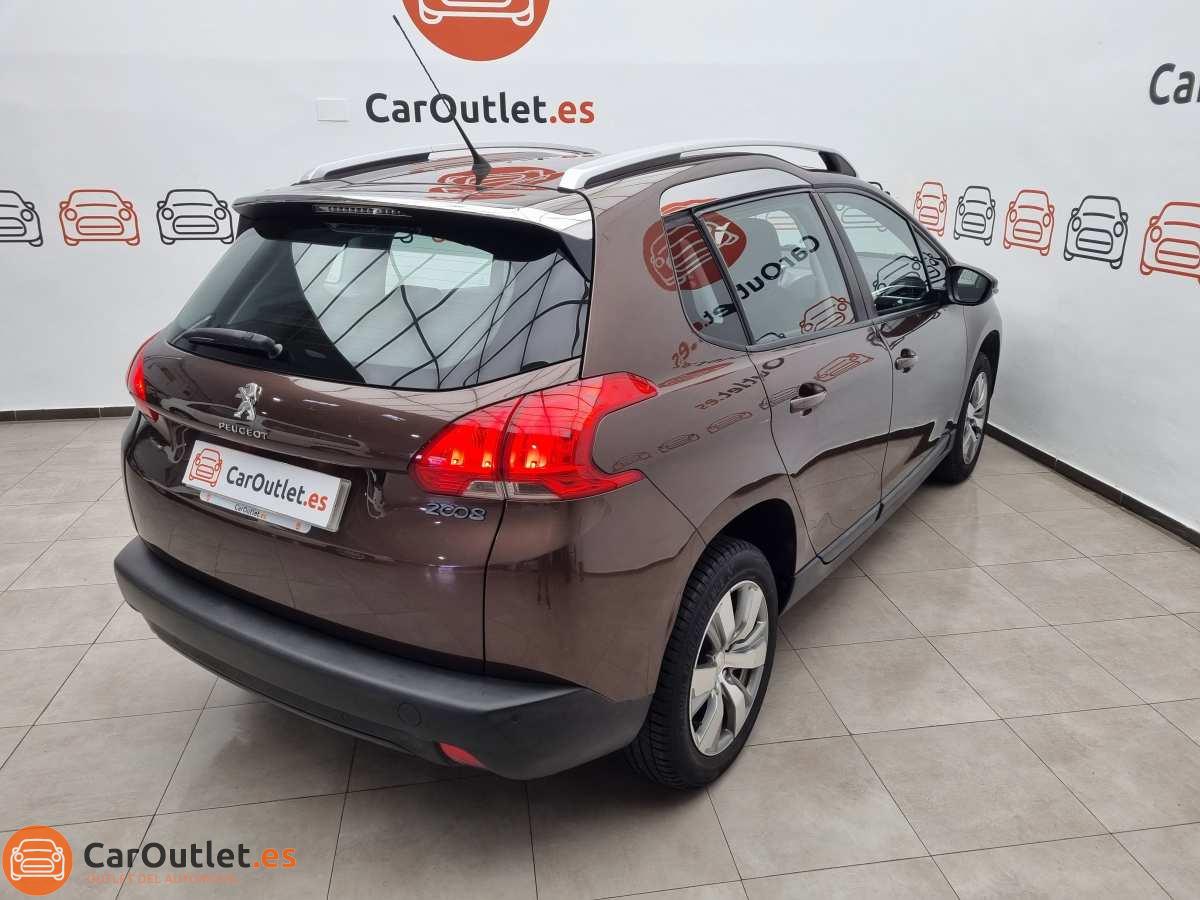 8 - Peugeot 2008 2015