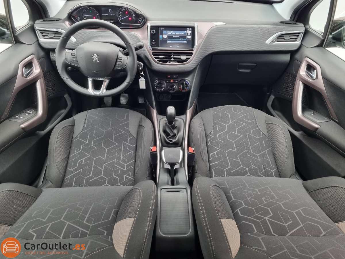 15 - Peugeot 2008 2015