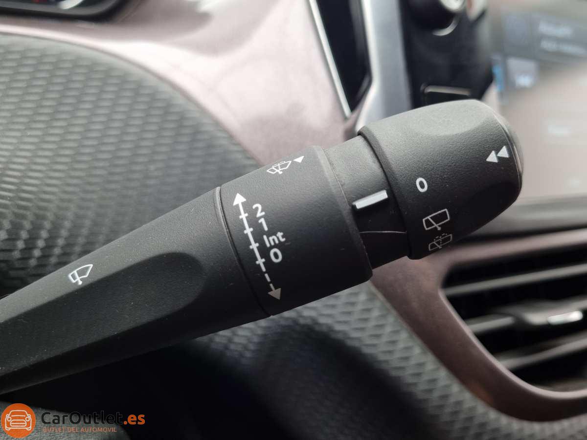 22 - Peugeot 2008 2015