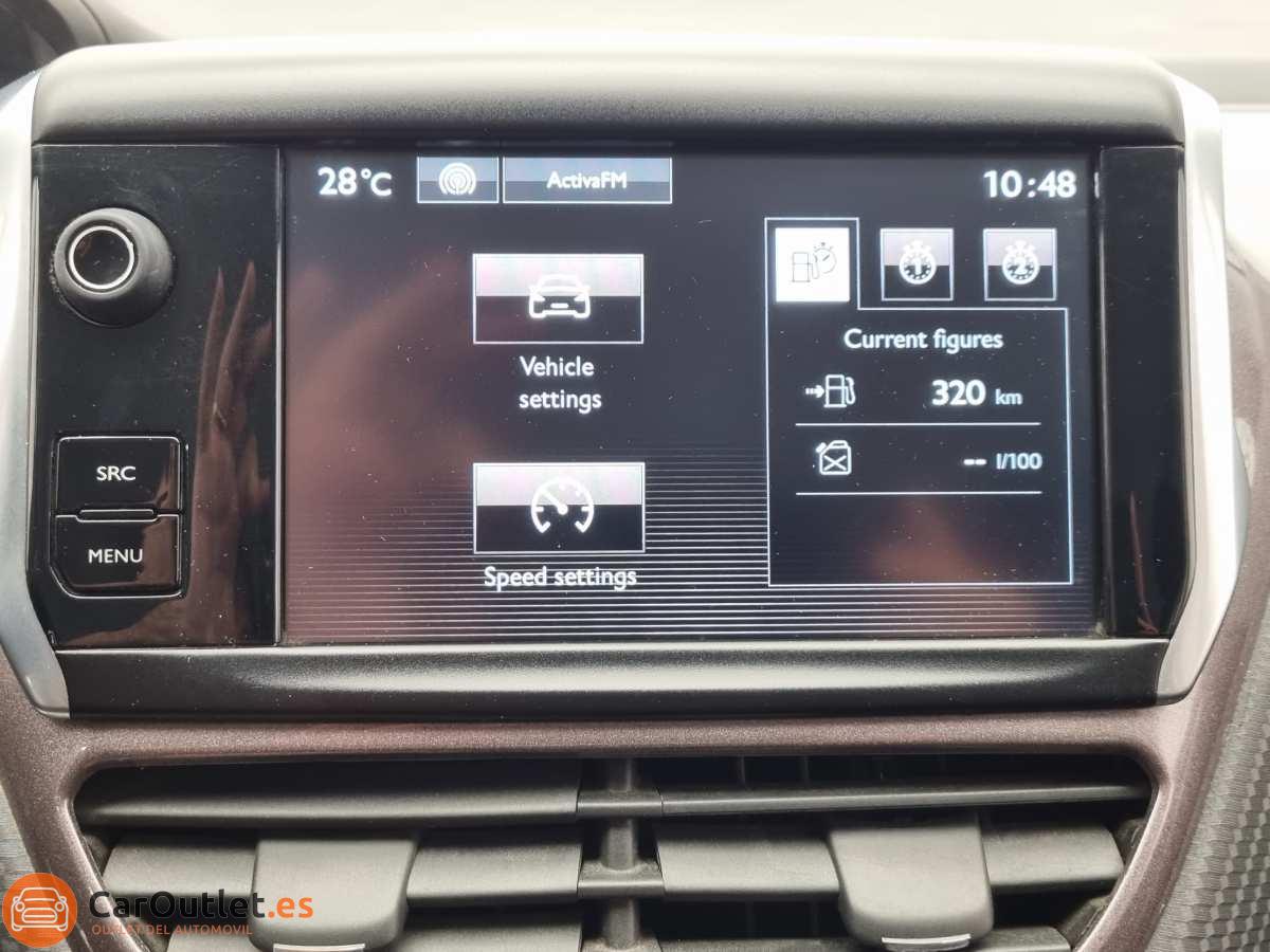 27 - Peugeot 2008 2015