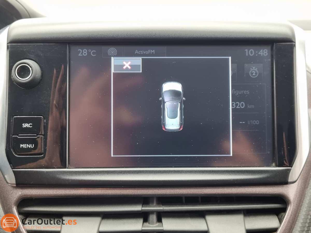 28 - Peugeot 2008 2015