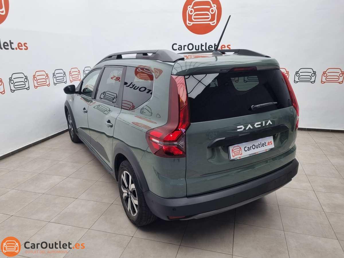 10 - Dacia Jogger 2023 - AUTO