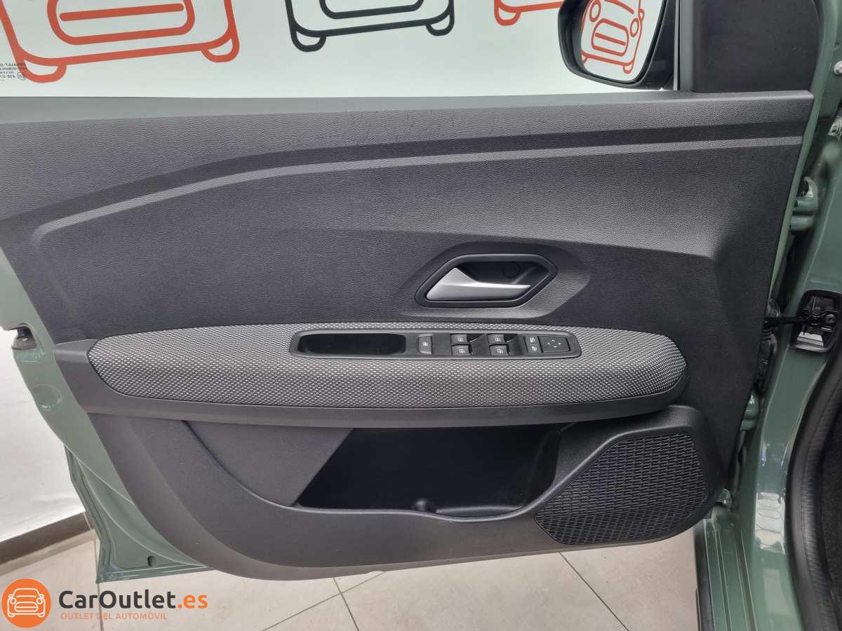 15 - Dacia Jogger 2023 - AUTO