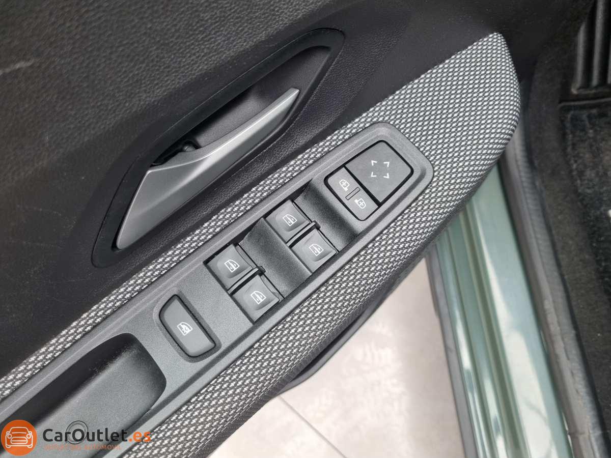 16 - Dacia Jogger 2023 - AUTO