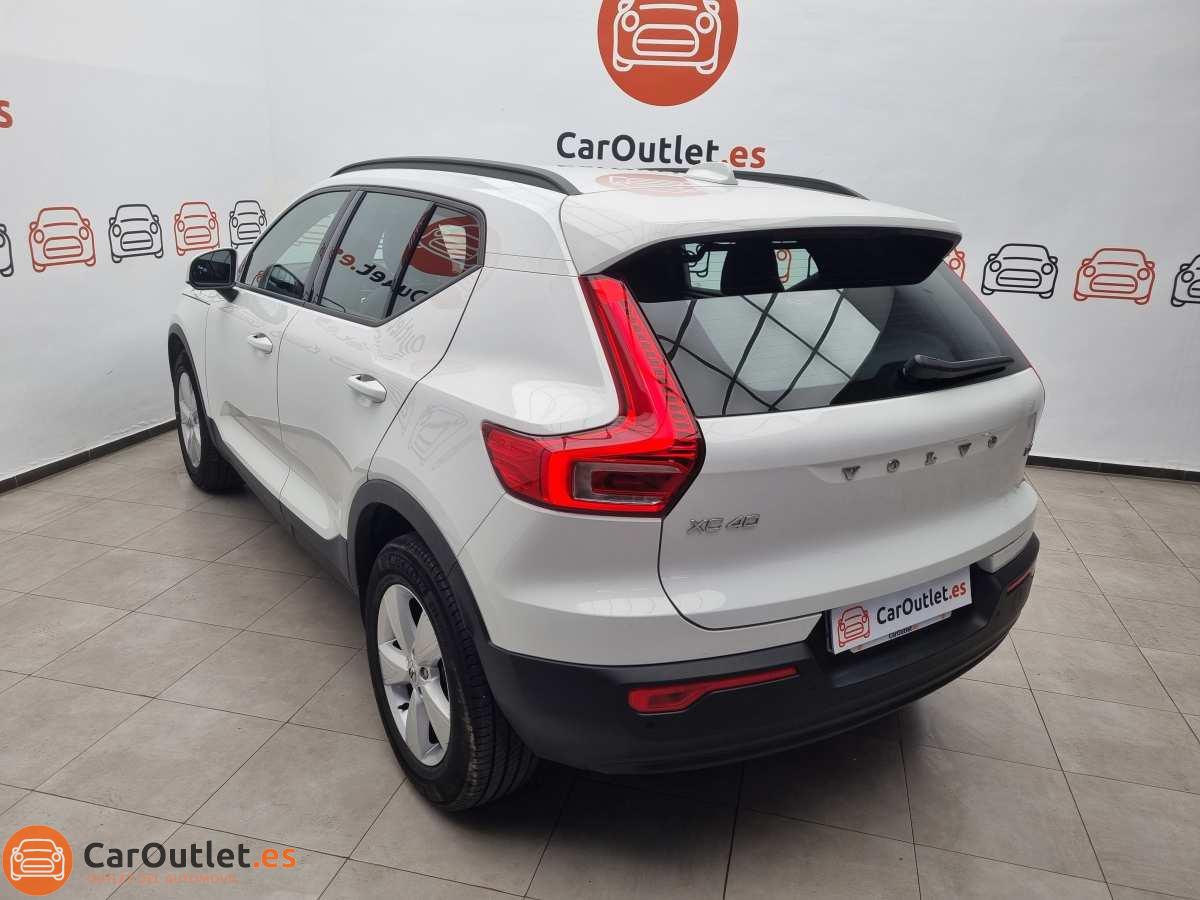 10 - Volvo XC40 2019 - AUTO