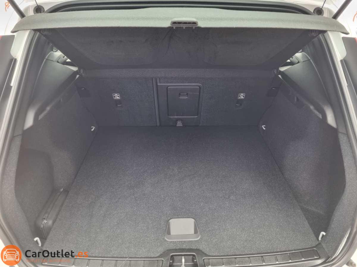 11 - Volvo XC40 2019 - AUTO